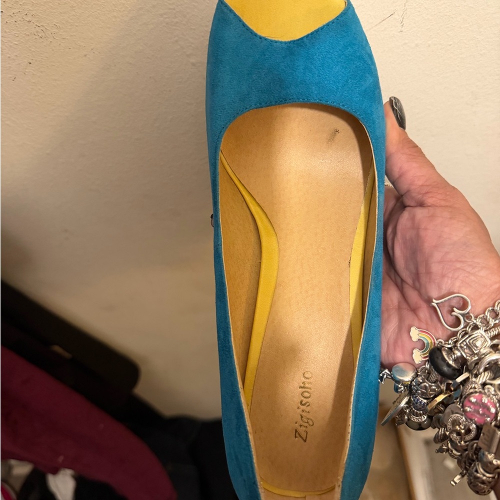 Zigi Soho Teal Suede Flats with Yellow Insole
